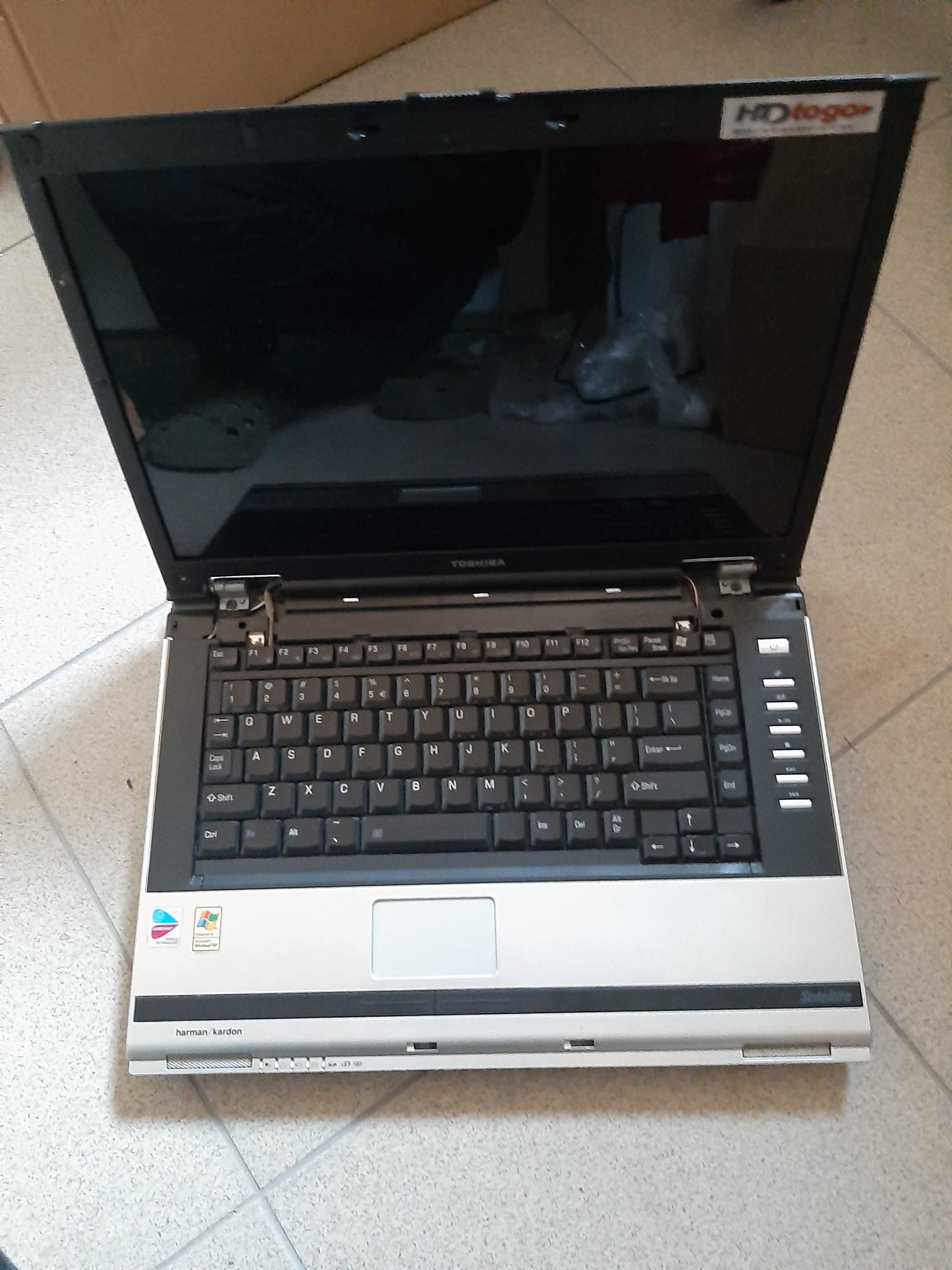 Laptop Toshiba Satellite M70-159 uszkodzony