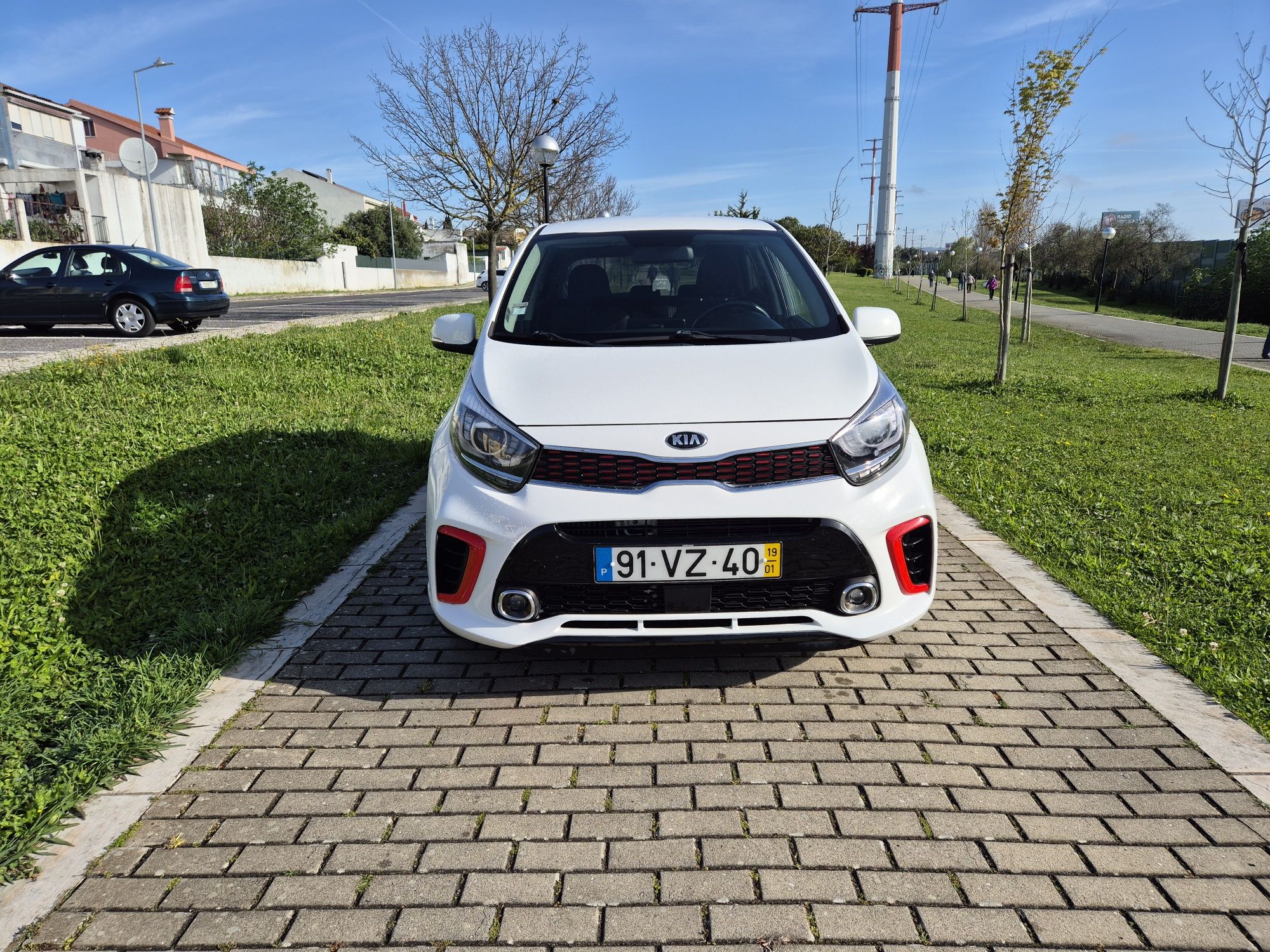 Picanto turbo de 2019 70mil kms muitos extras