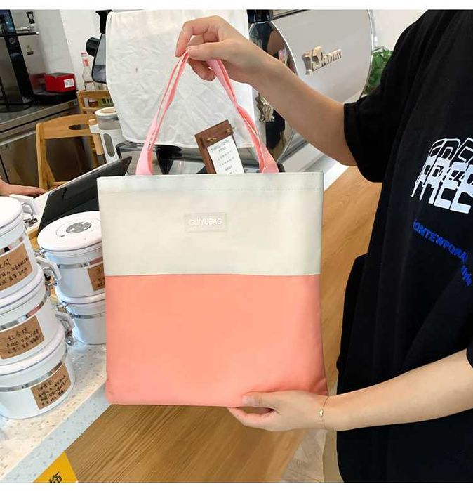 Школьный комплект 5 в 1 - Школьный рюкзак + 5 значков и 1 брелок