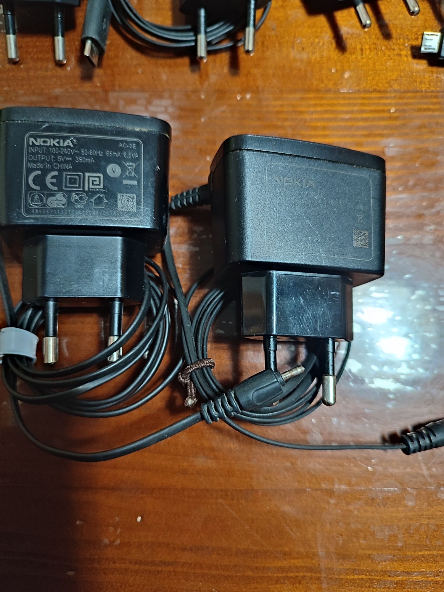 Зарядка ,блок питания ,разъем микро usb