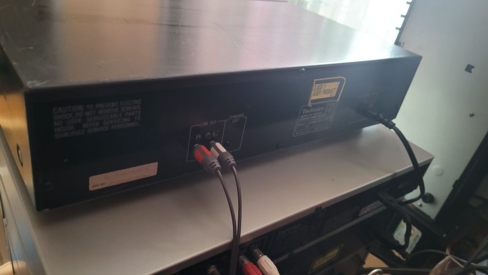 Odtwarzacz cd technics sl pg420A