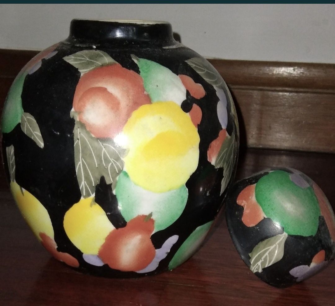 Louças para desocupar (potes, guarda joias, etc)