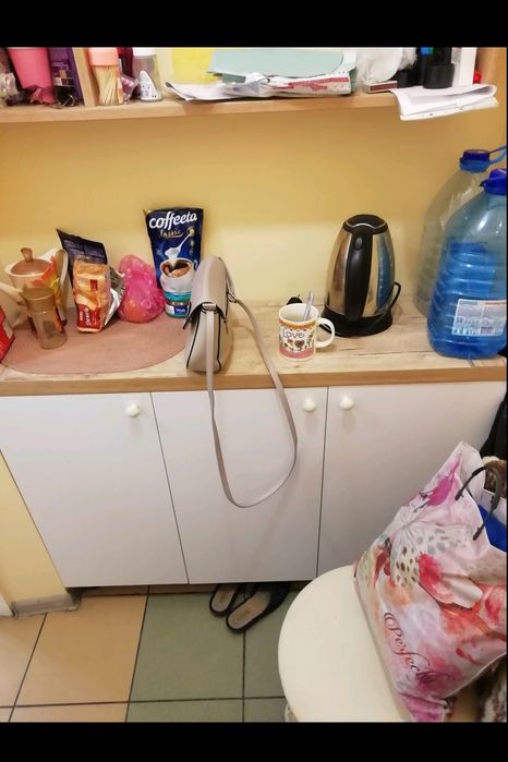 Продам меблі для салону краси! Терміново!!!