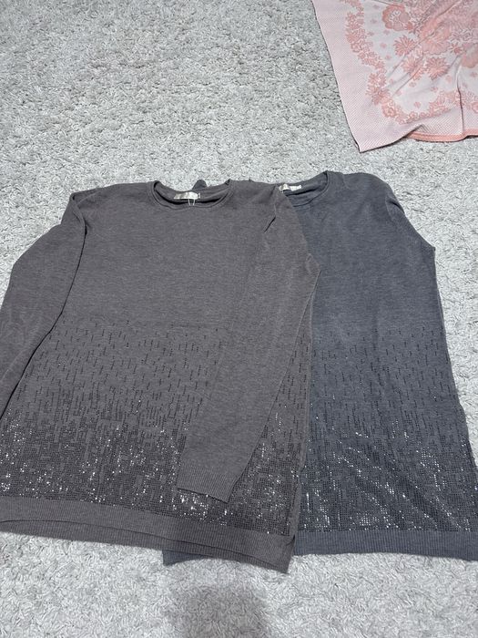 Светр новий жіночій