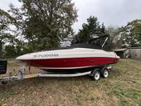 Motorówka SeaRay 220 SunDeck