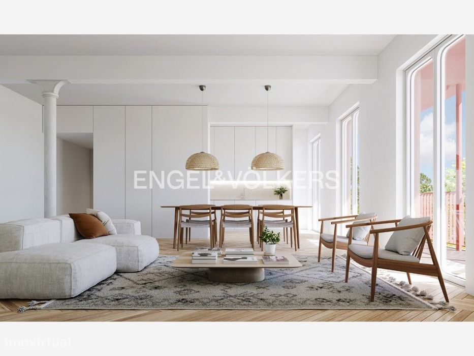 Duplex T3 com Garagem no Beato