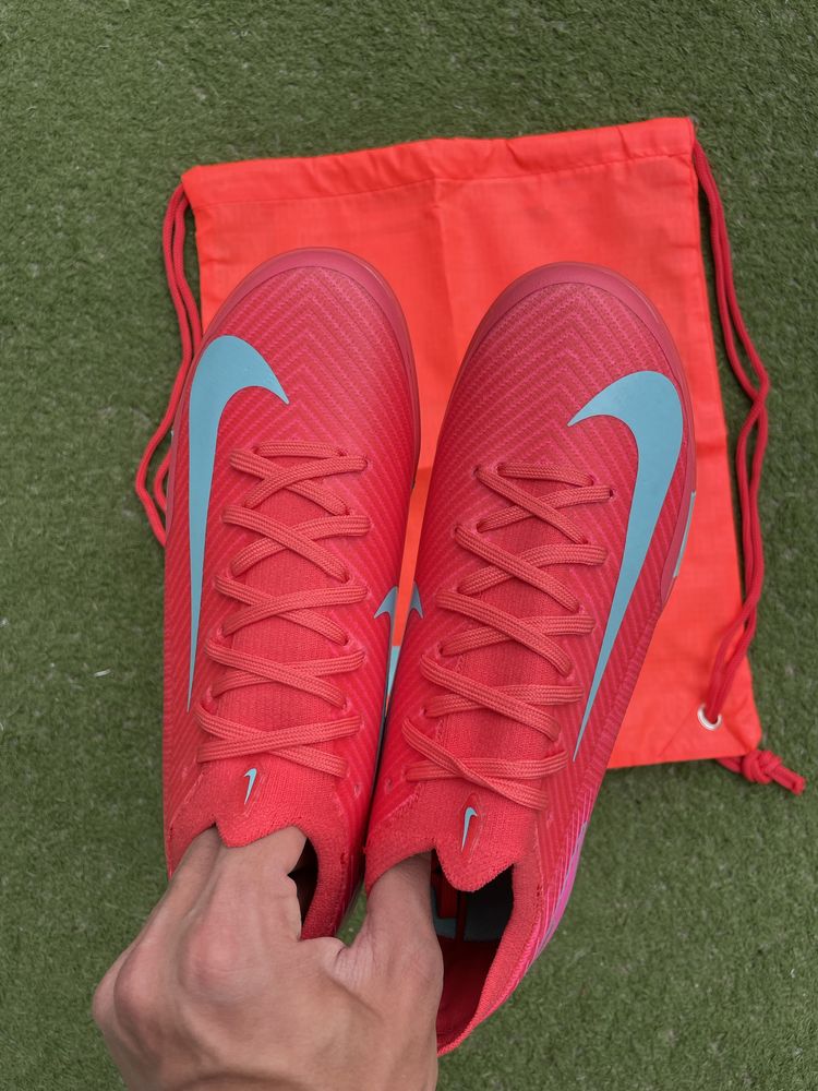 Сороконіжки Nike Air Zoom Mercurial Vapor 16 TF 35-44