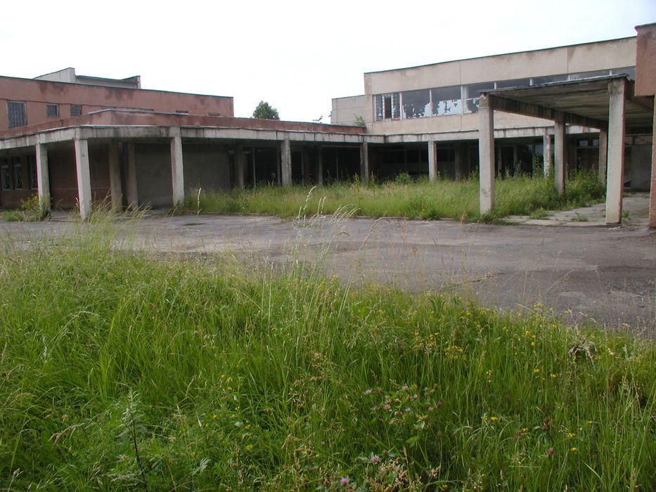 Будівля торгово-промислового комплексу