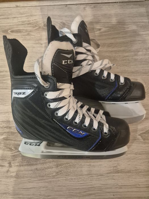 Łyżwy hokejowe CCM RBZ
