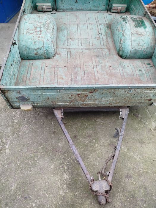 Прицеп до легкового автомобіля