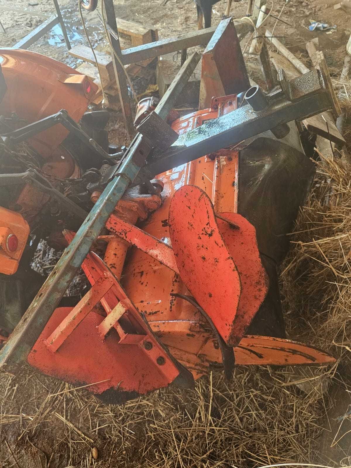 Trator Kubota B 6000