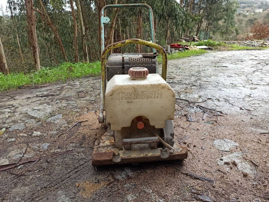 Placa vibradora AMMANN