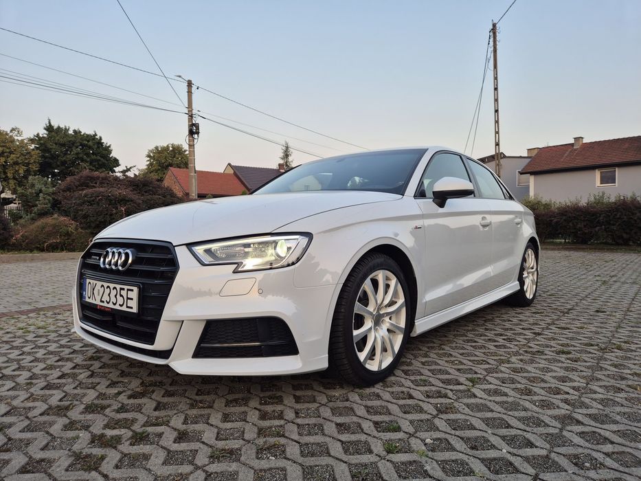 Audi A3 AUDI A3 8V lift S-line sedan biała perła PIĘKNA QUATTRO 2017r