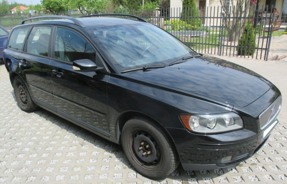 VOLVO V50 S40 Klapka Wlewu Paliwa Drzwi Mask Różne KOLORY CZĘŚCI RADOM
