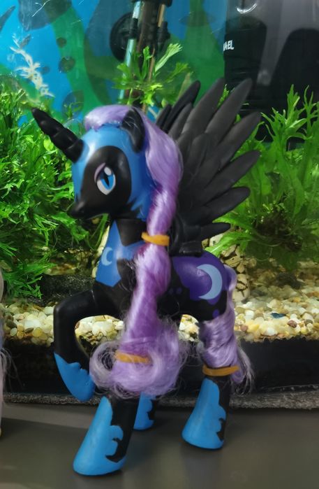 Księżniczka Luna My Little Pony, Konik zabawka