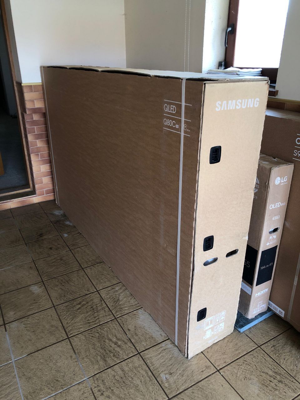 Телевізор Samsung Qled 98Q80C, 98QN90D, 98QN900C, 98DU9000