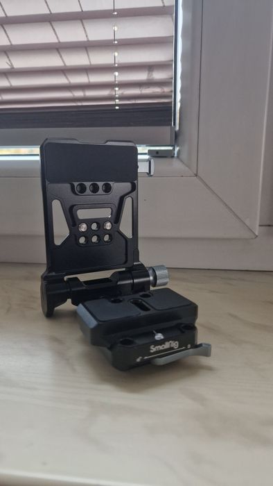 Smallrig 4064 - mocowanie akumulatora V-mount