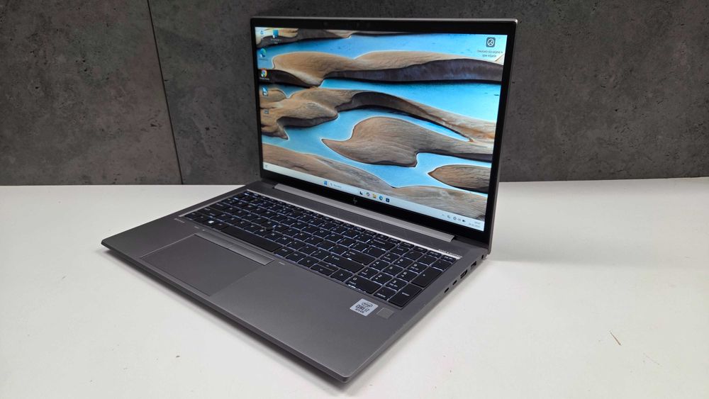 HP Zbook 15 G7 FireFlay i7 32GB dysk 512SSD NVIDIA QUADRO P520 Laptop