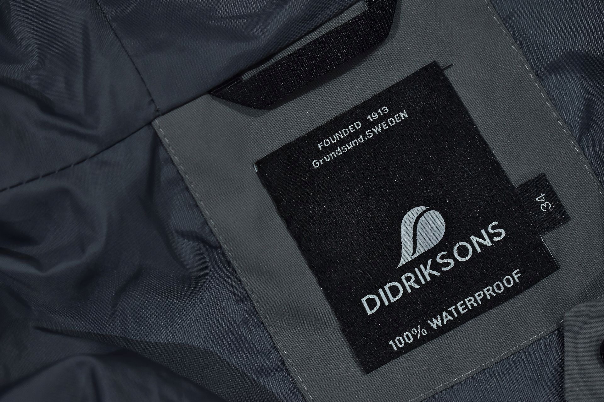 DIDRIKSONS Bea Wns Parka 100% Waterproof Kurtka Damska / 34