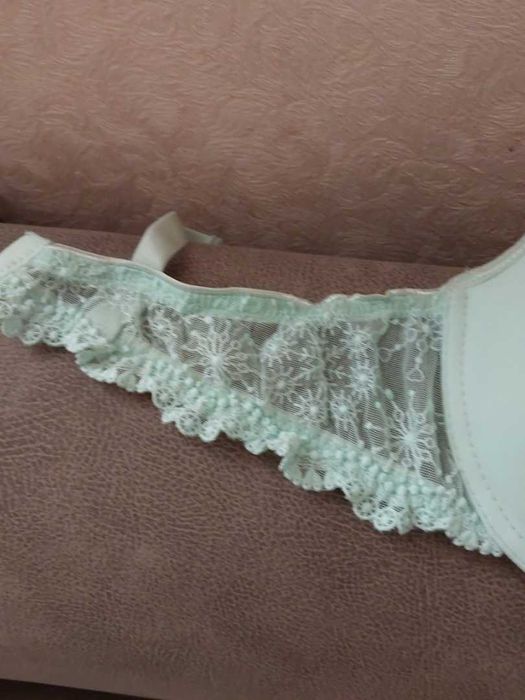 Бюстгальтер 75д мяк