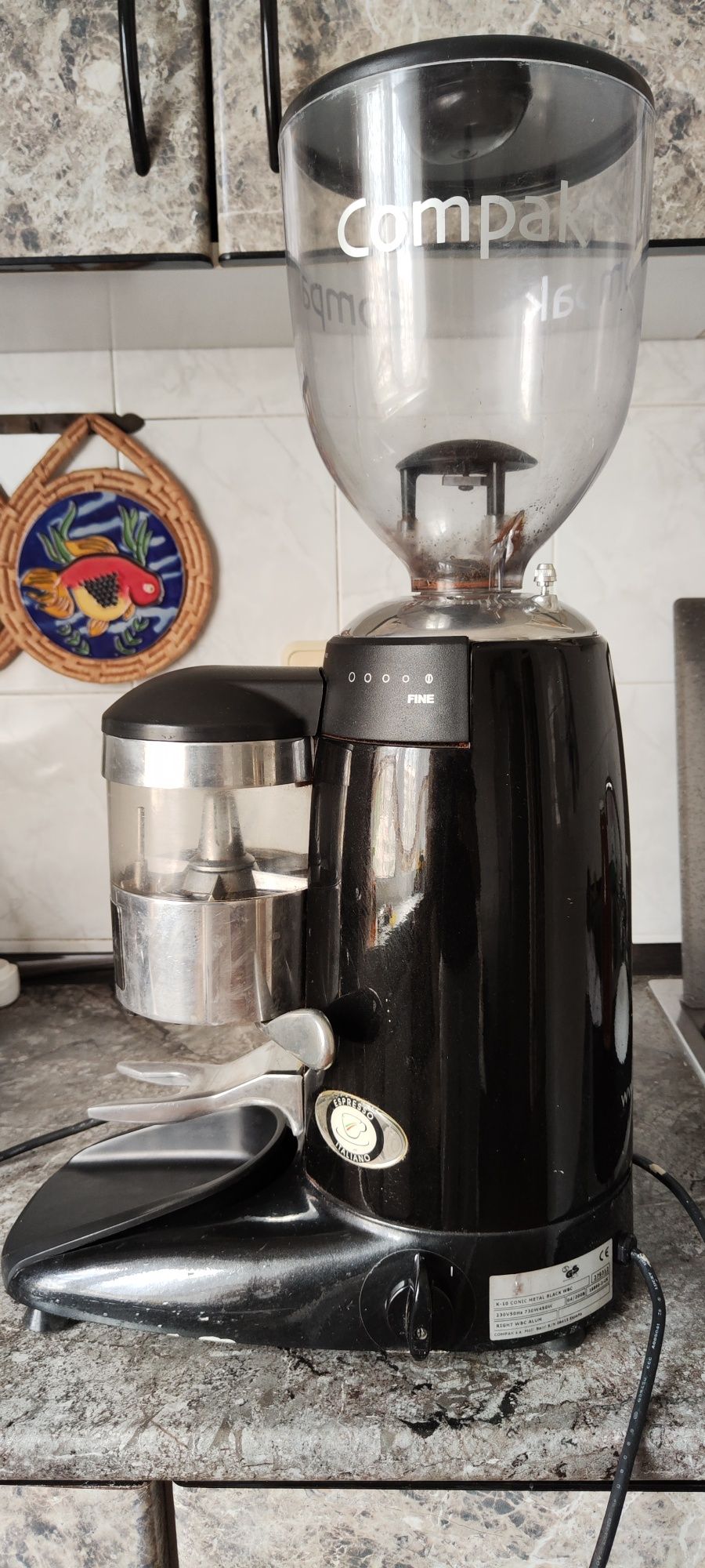 Профессиональая кофемолка Compak k-10