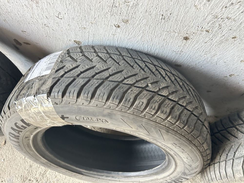 Шини зимові GoodYear 225/65 R17