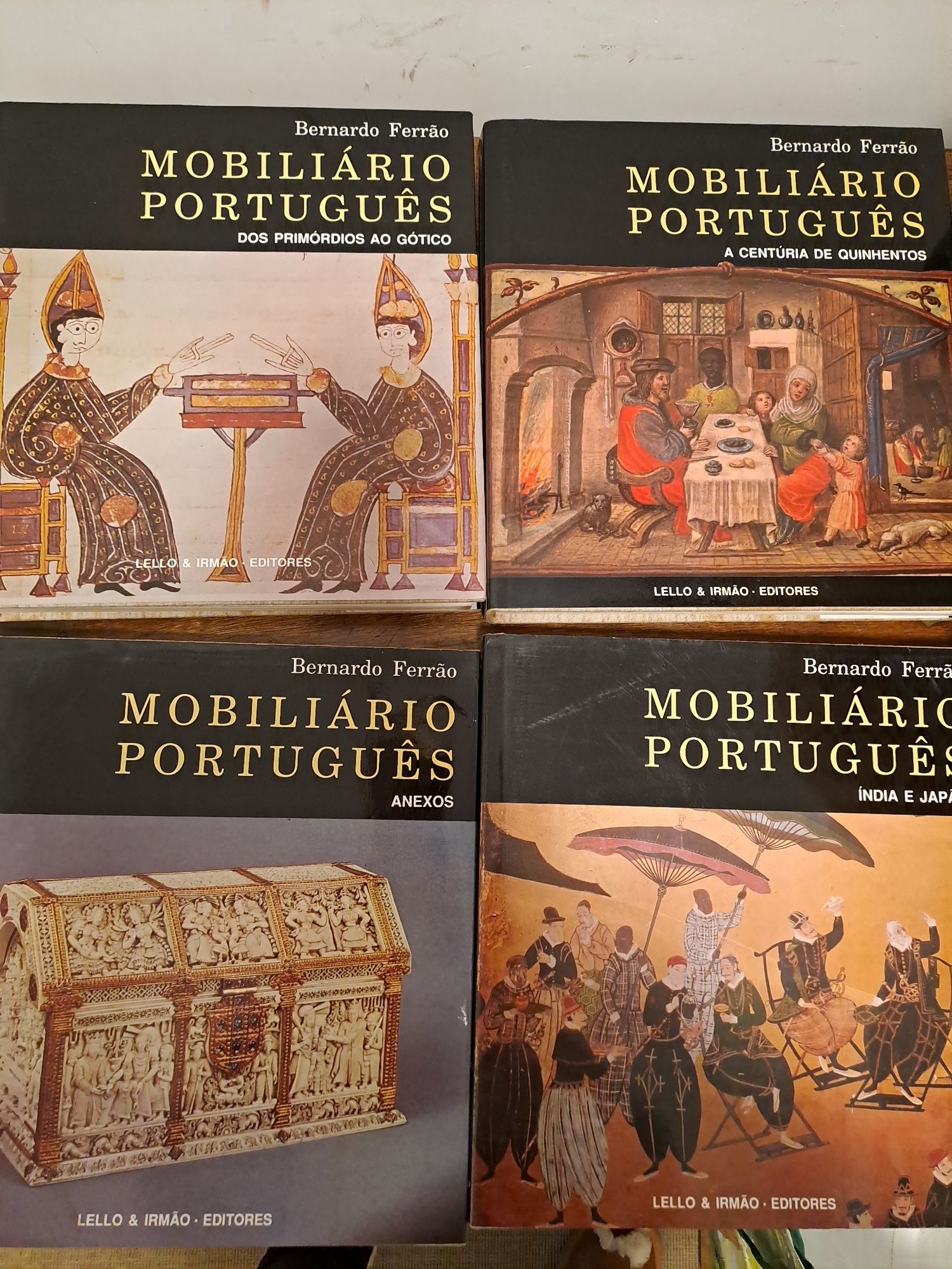 Mobiliário Português, de Bernardo Ferrão
