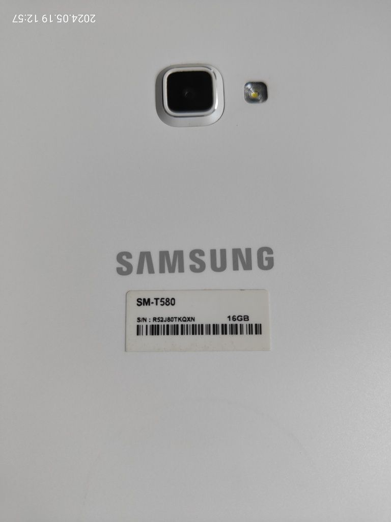 Tablet Samsung Tab A SM T-580 + ETUI