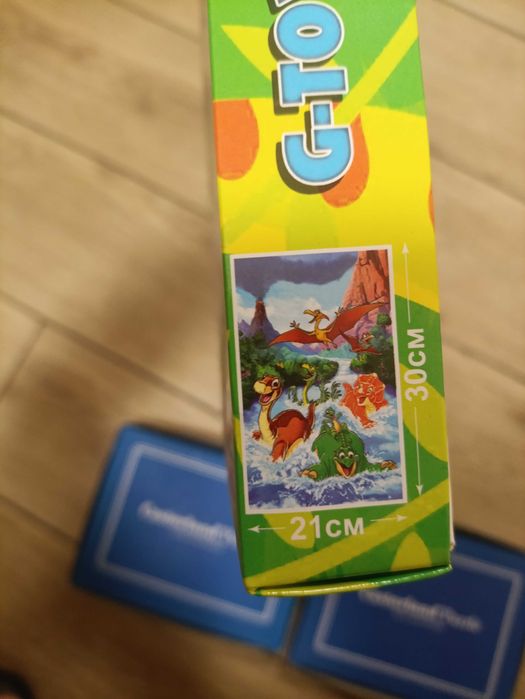 Продам пазлы 60 и 70 штук (32 см х 23 см и 30 см х 21 см)