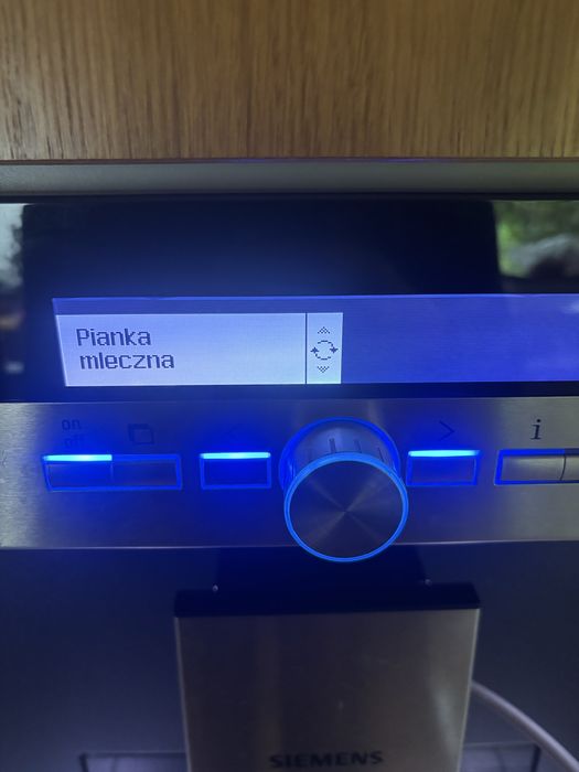 Ekspres do zabudowy Simens