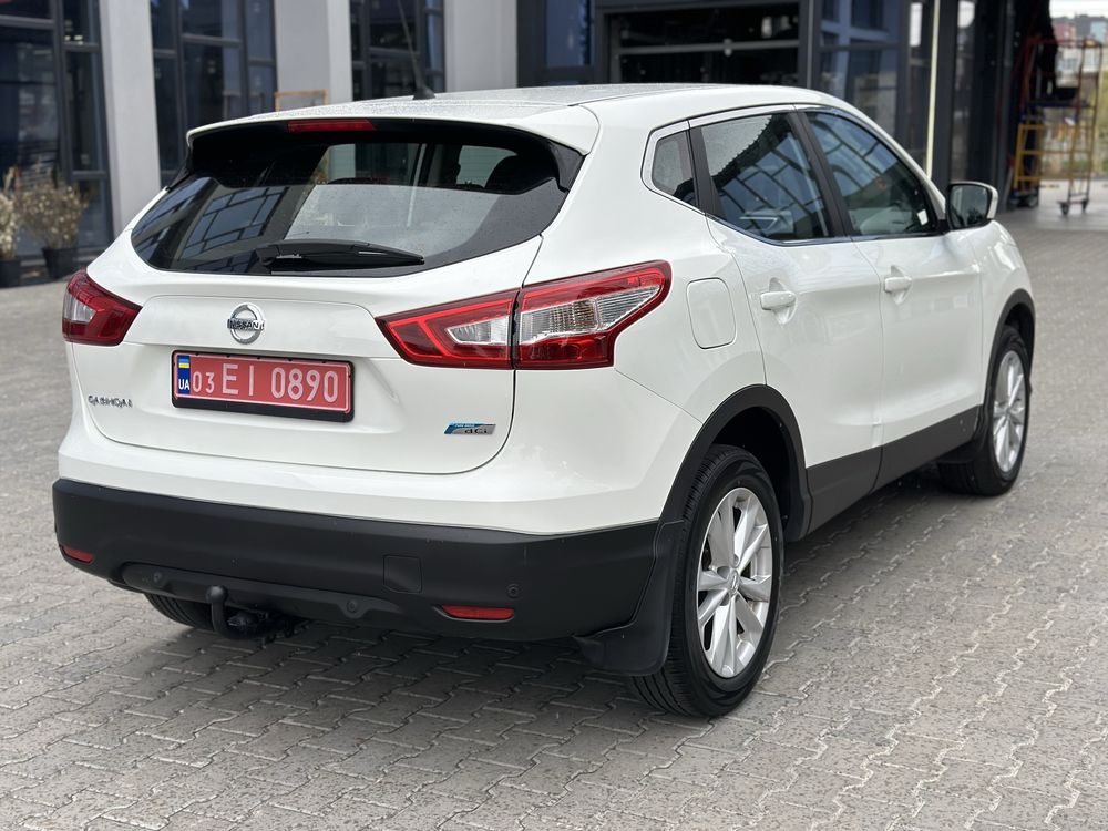 Nissan Qashqai 2014р 1,6 дизель автомат