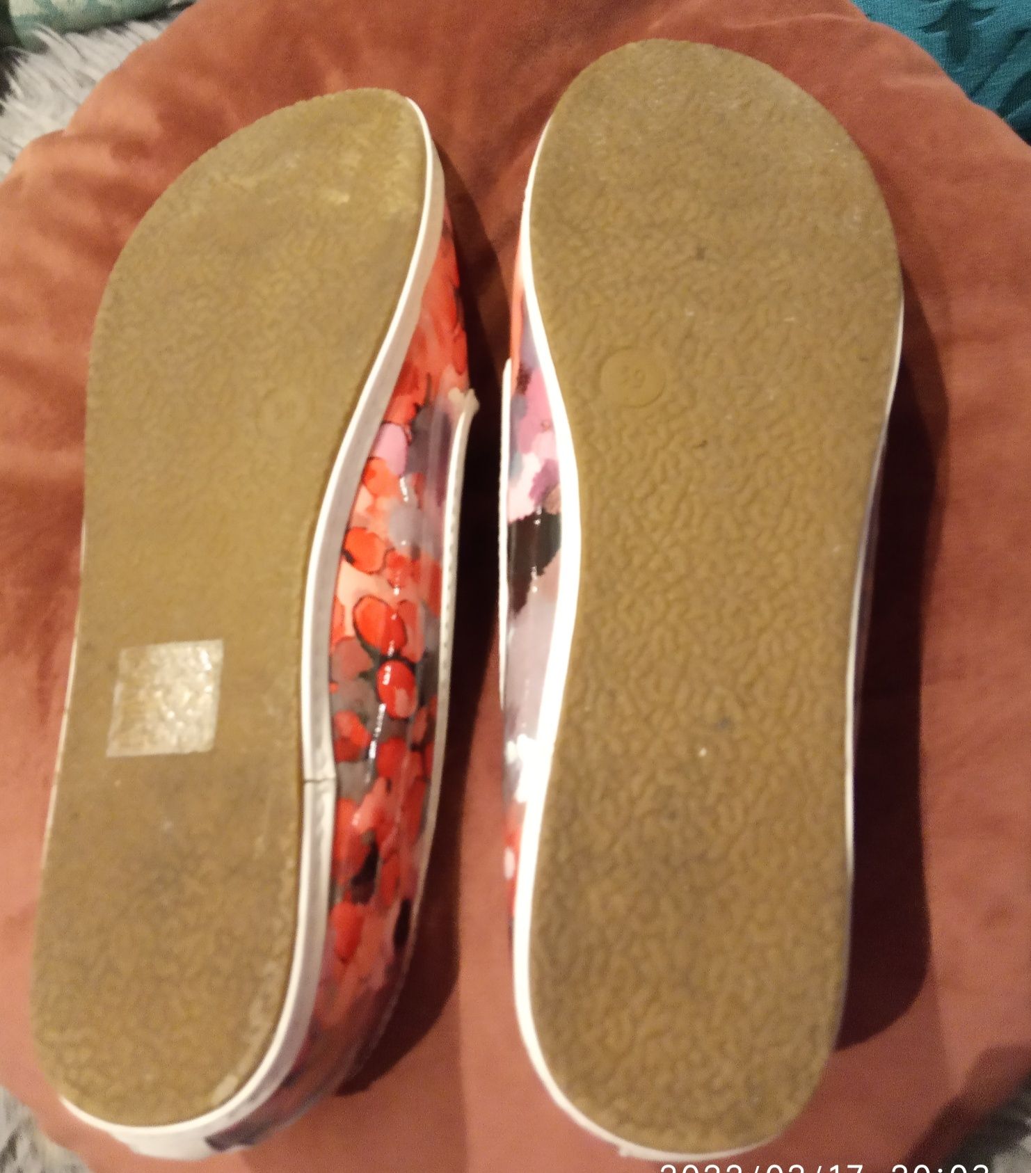 Buty jesień lordsy 38 39 damskie pastele skóra koral mokasyny Lasocki