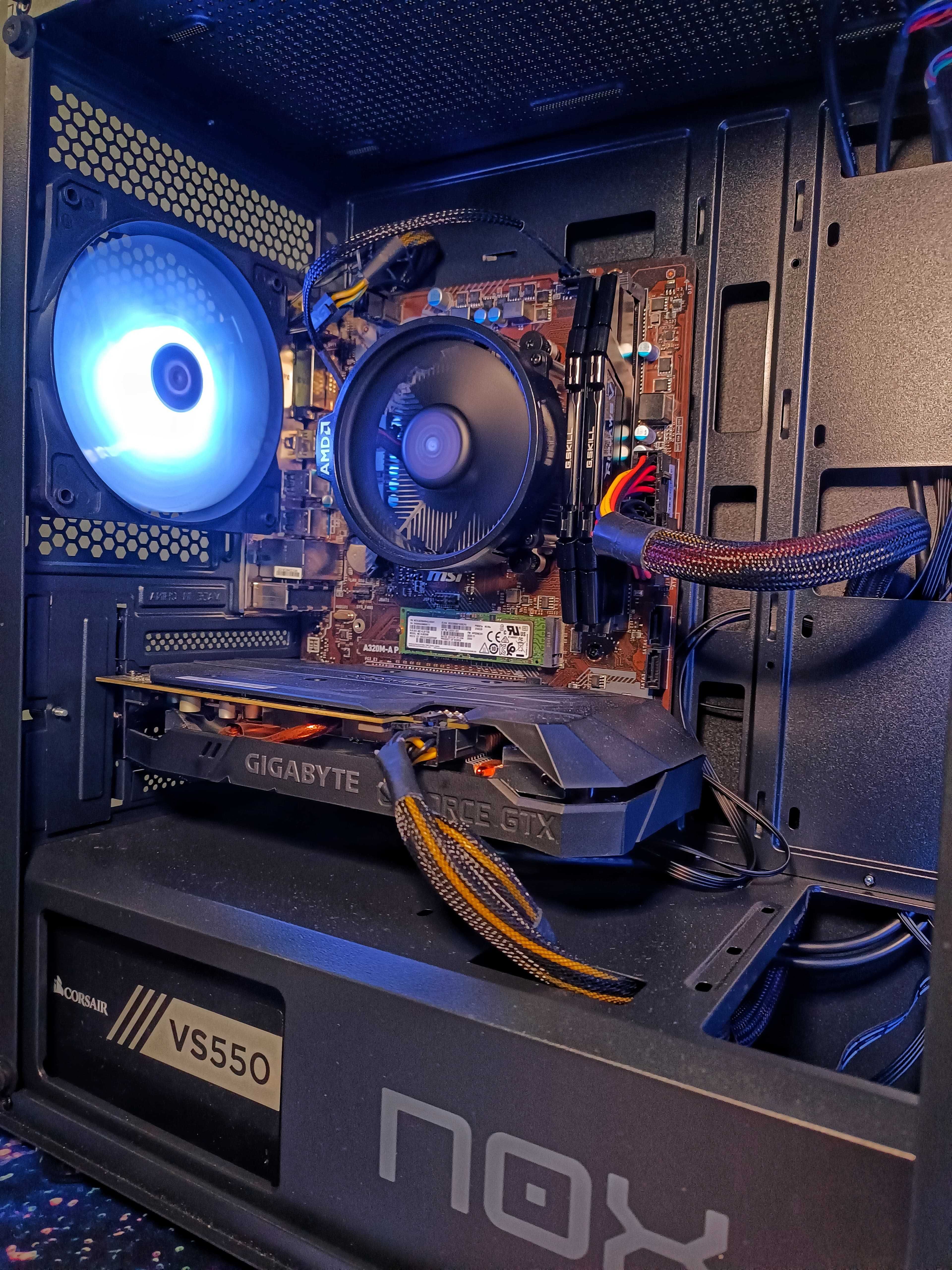 PC Ryzen 5 3600 | GTX Gigabyte 1660 | 256GB M2 | 16GB RAM