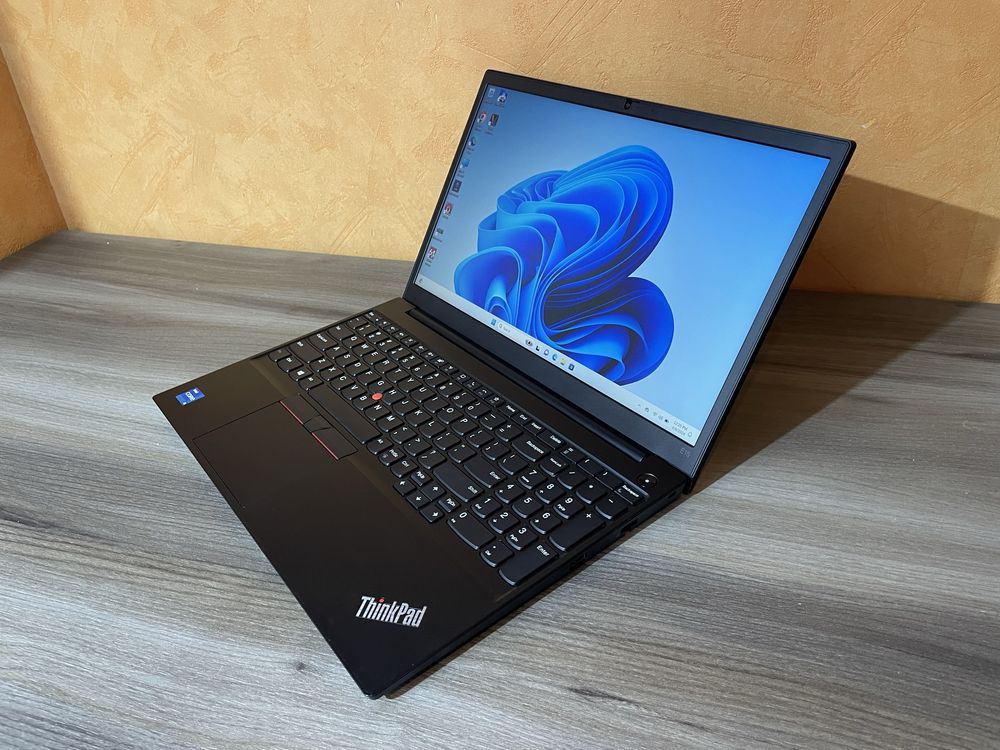 Потужний свіжий ультрабук Lenovo E15G2(i5-11/iris xe/8gb/256/fhd ips)