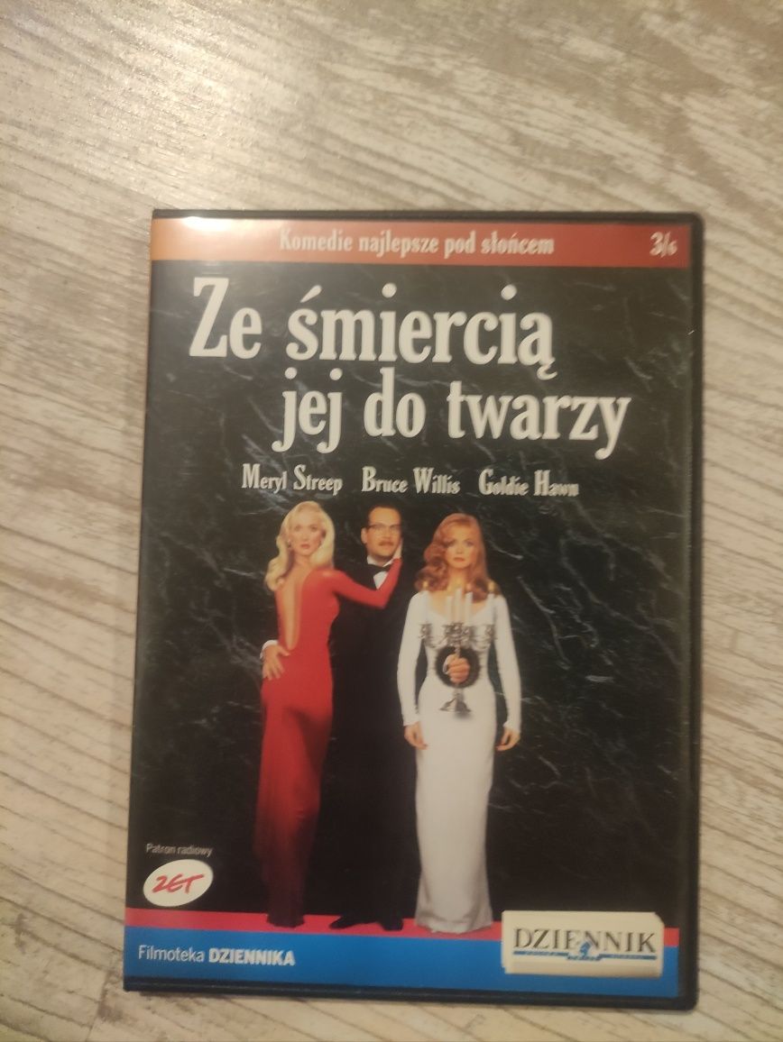 Film Ze śmiercią jej do twarzy, DVD