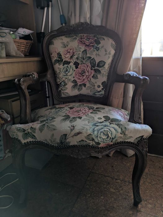 Conjunto de sofás Vintage e mesinha de apoio