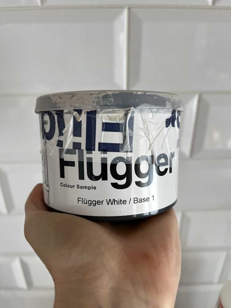Flugger mała puszka z farbą 0,35 l NO 40 Mushroom Grey