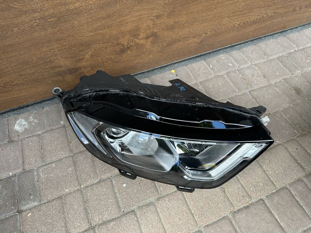 Refkektor Lampa Prawa Lewa Full LED Bi-Xenon Ford Ecosport ST Idealny!