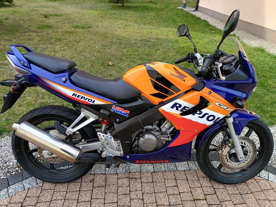 Honda CBR 125R,2007 rok,gaźnik,niski przebieg,nowe opony! Transport!