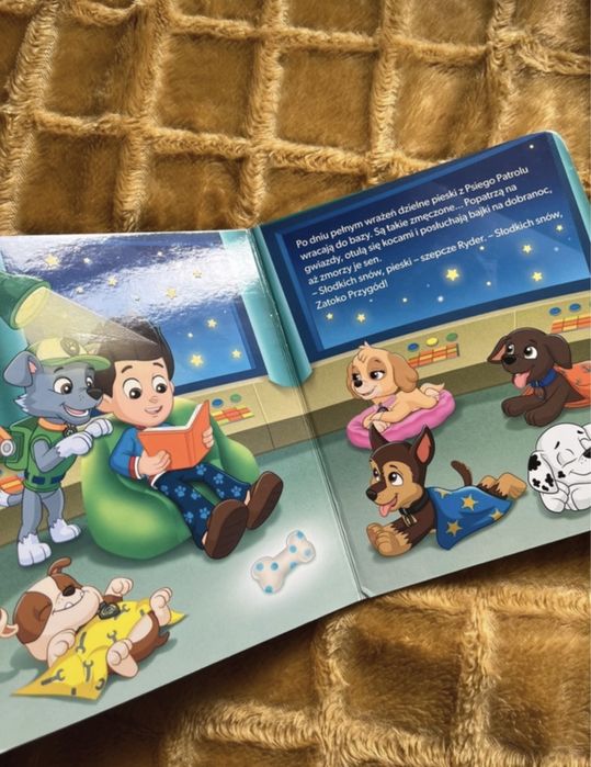 Psi patrol słodkich snów książka świeci w ciemności nickelodeon