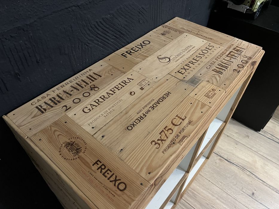 Secretária , cadeira , estante Ikea personalizada