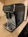 Philips LatteGO EP 3246. б/у 2роки