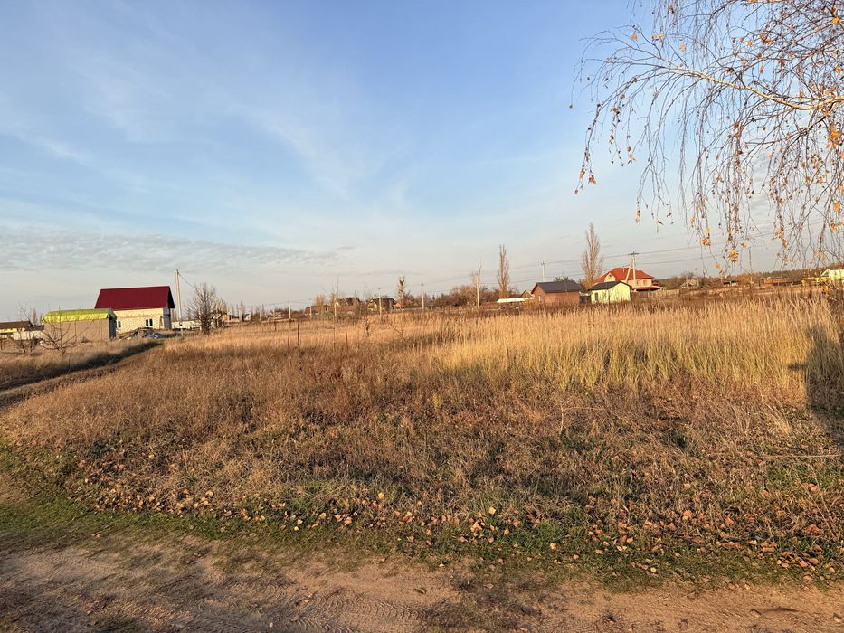 22 сот біля канала з рибою газ в 5 метрах до столиці 25км біля моря