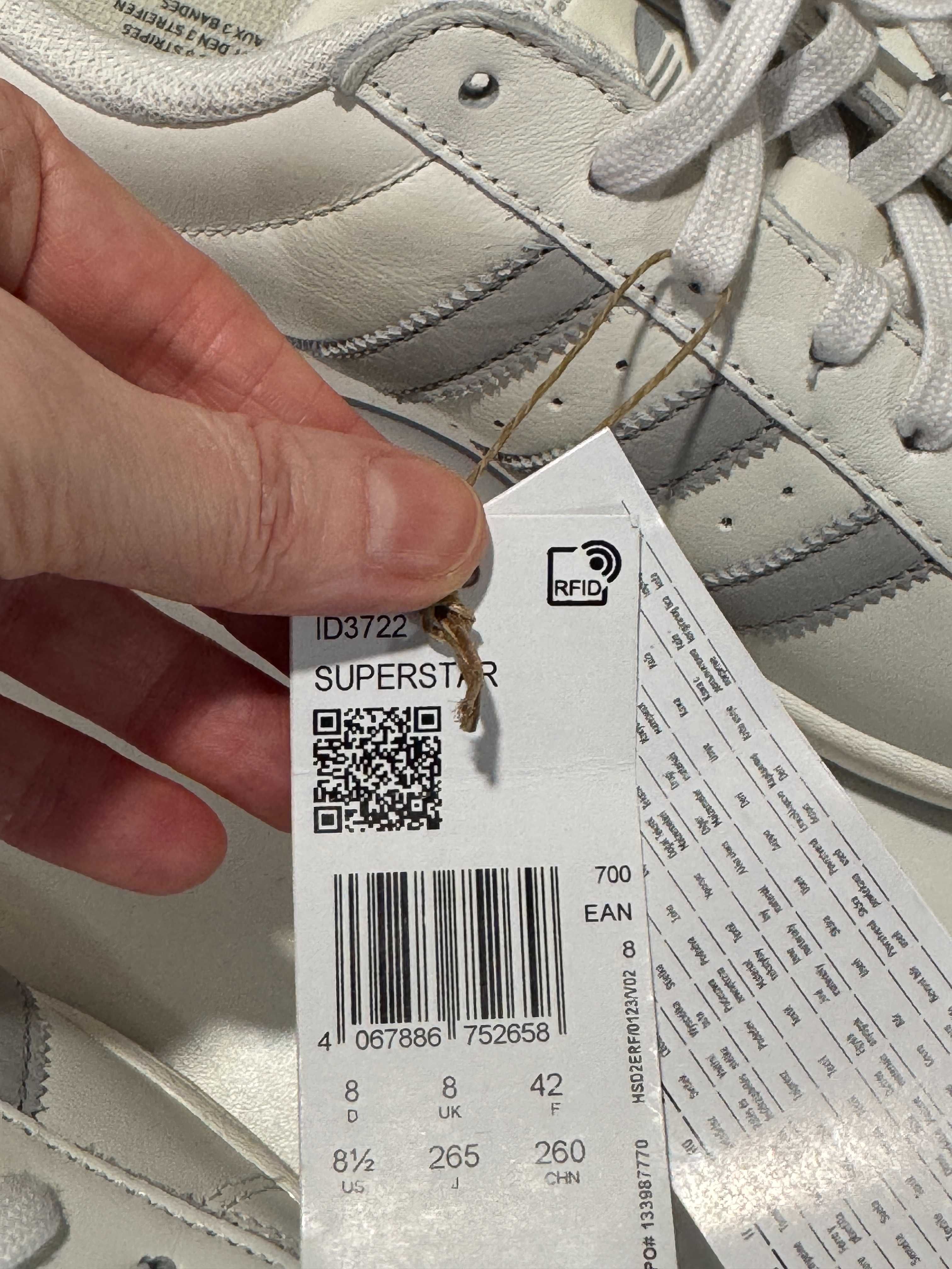 Кросівки чоловічі Adidas Superstar ID3722, 42р