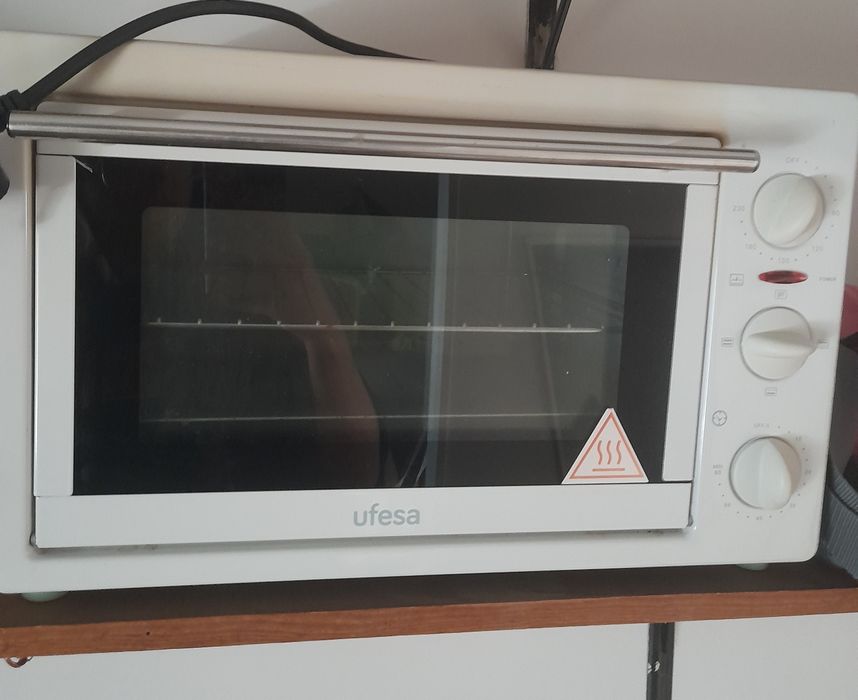 Forno eléctrico Ufesa