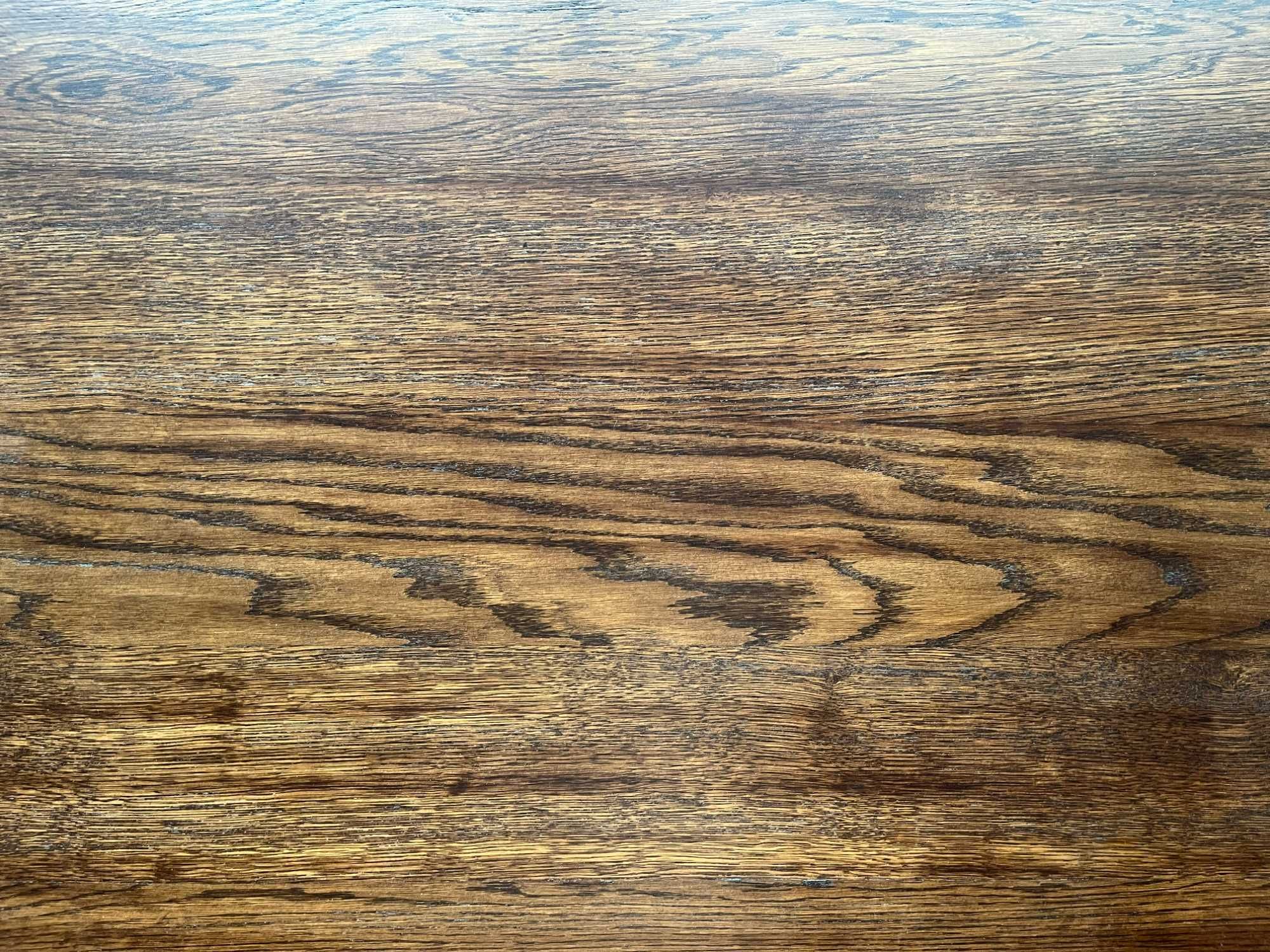 Drewniany stół- antyk