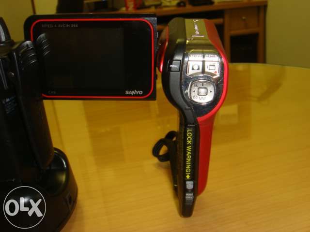 Продамм цифровую камеру Sanyo VPC-CA9