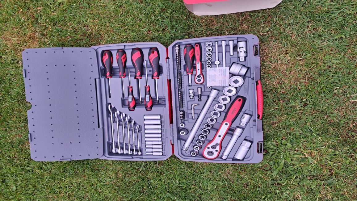 TENGTOOLS zestaw 95 sztuk 1/2" i 1/4" Teng Tools