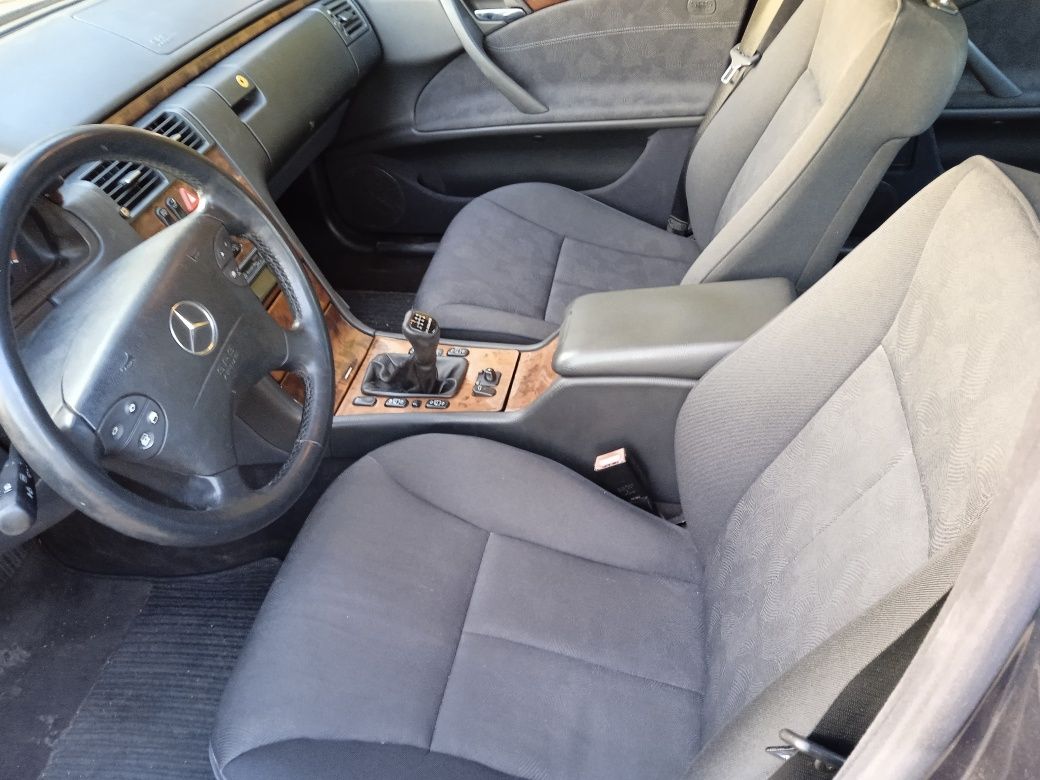 Mercedes 200 Kompressor 190cv