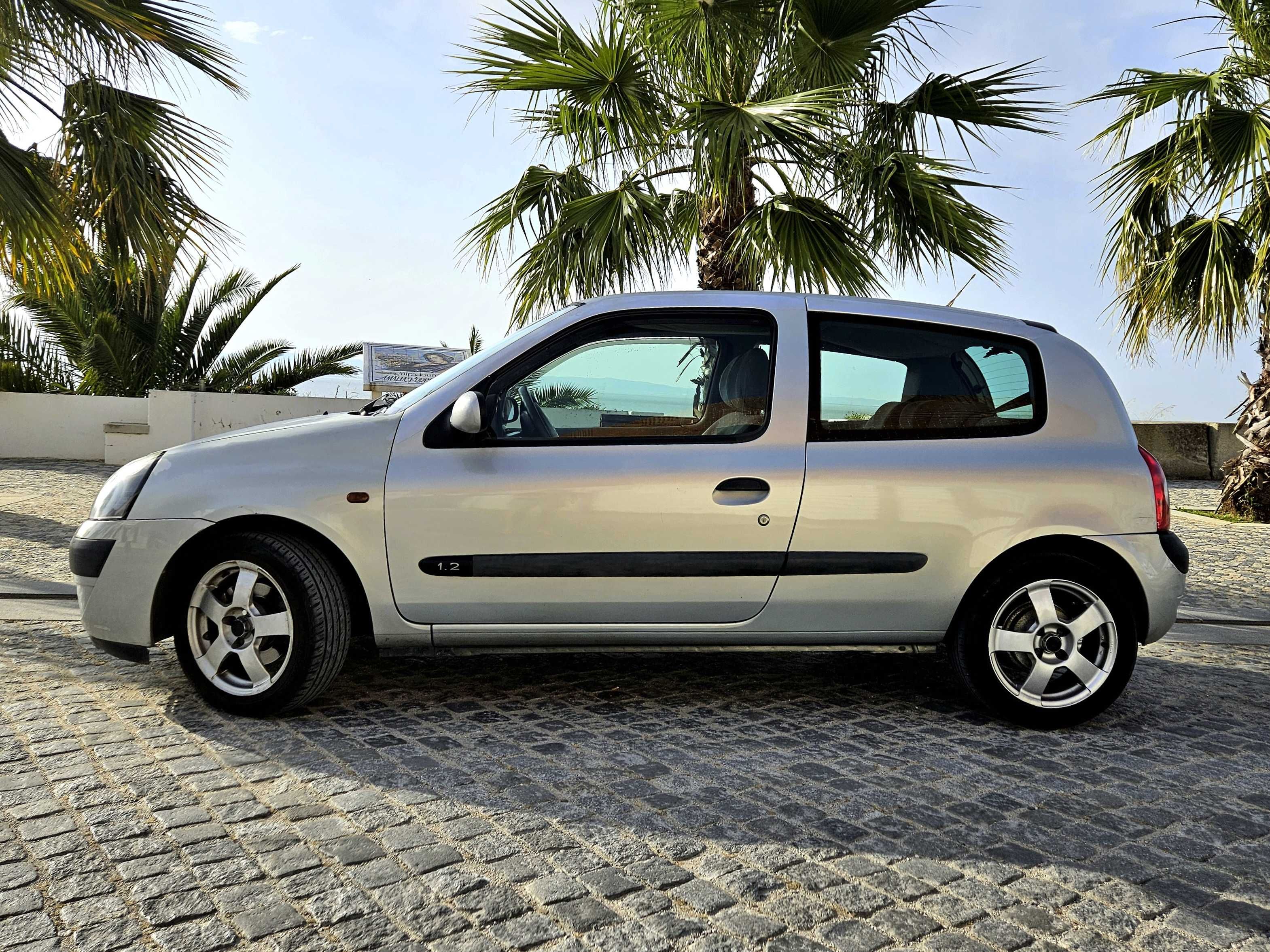 Renault Clio II 1.2 Expression